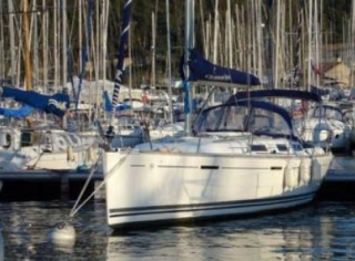  Renta de veleros nuevos o recientes